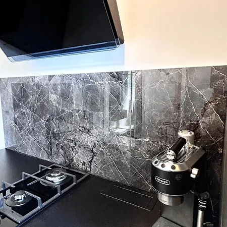 Przy Rynku Swietego Antoniego *