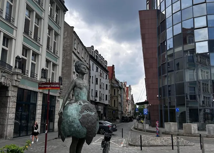 Przy Rynku Swietego Antoniego * Wroclaw